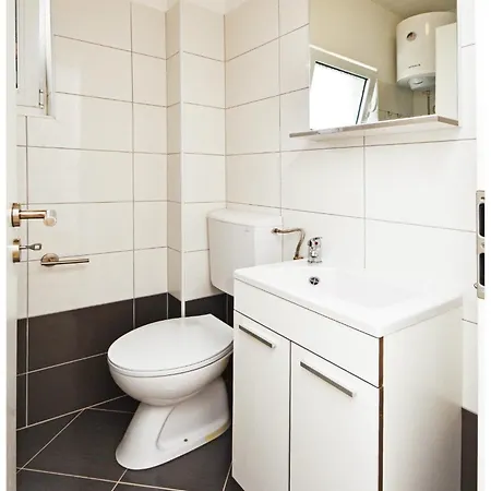 Aprtment Close To Center * Задар