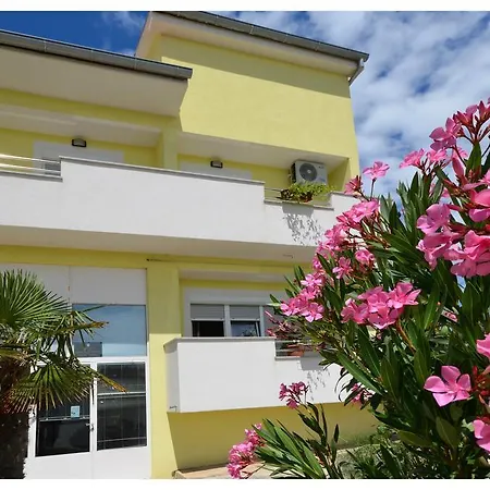 Апартаменты Aprtment Close To Center Задар